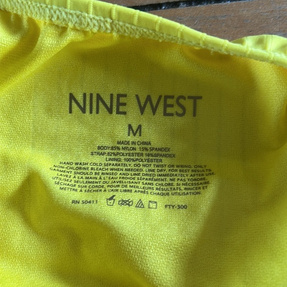 EUC Nine West Sunny Yellow Swimwear - Picture 4 of 4